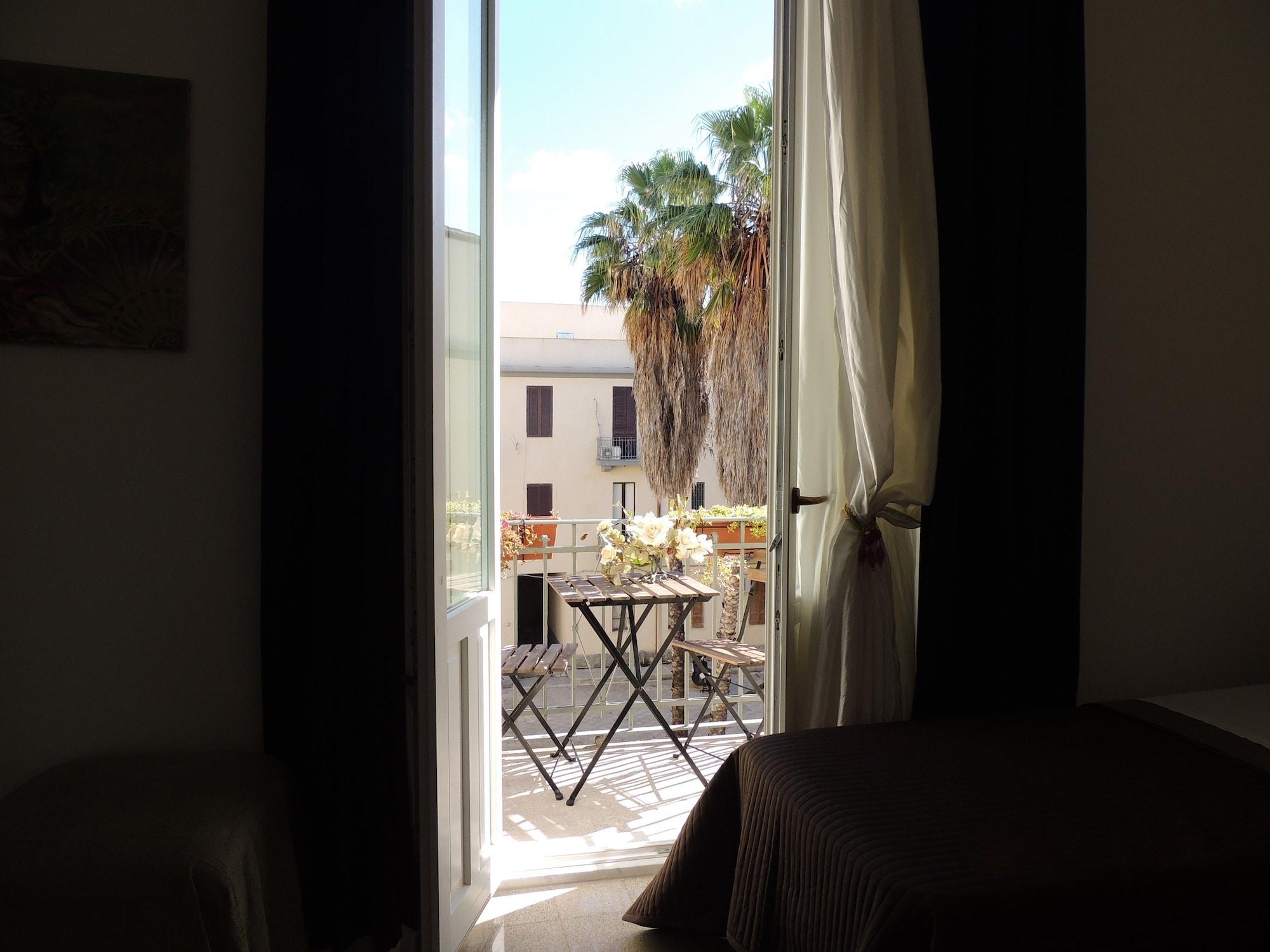 B&B Nike - Rooms Only Syracuse Bagian luar foto